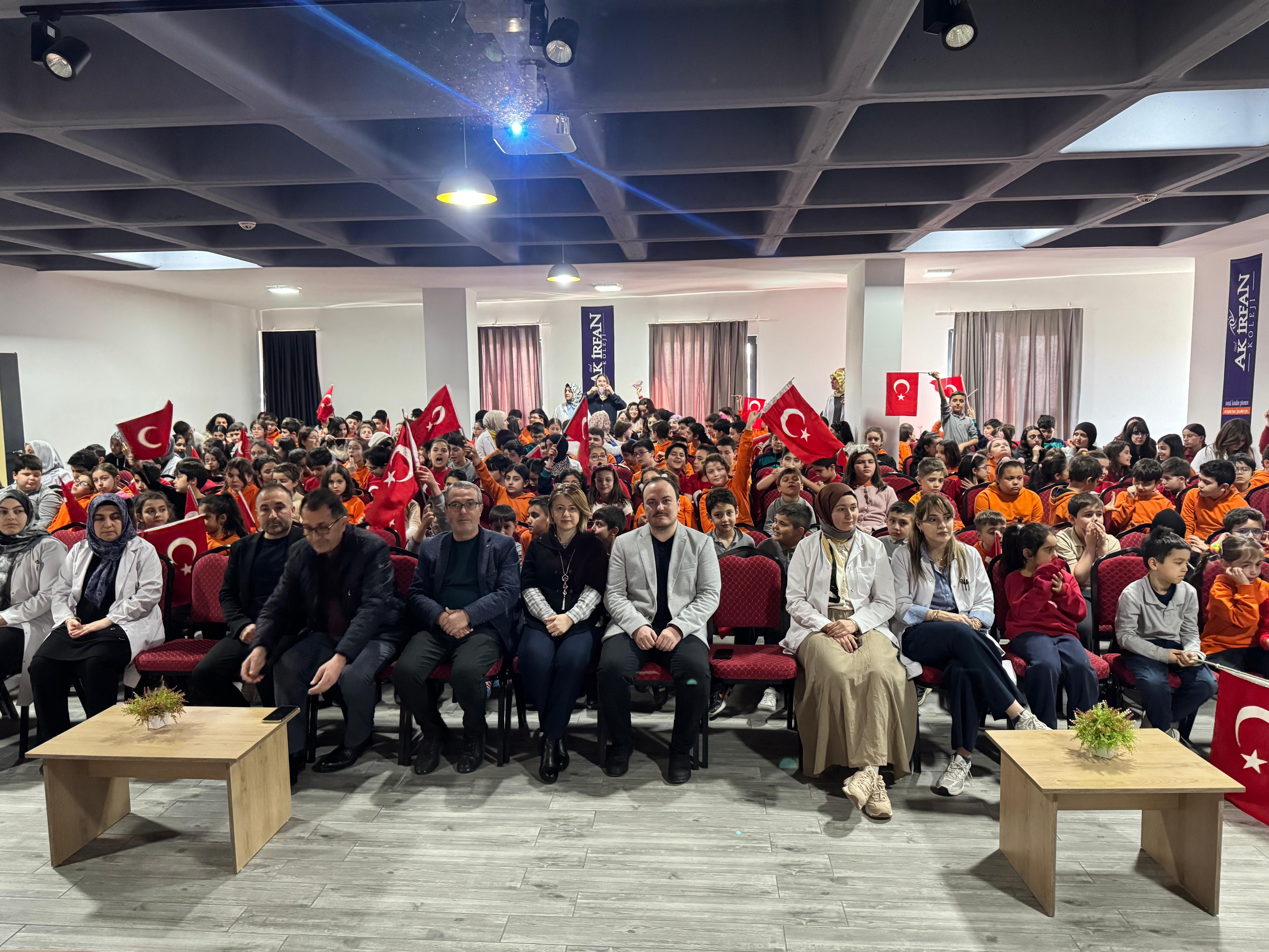 12 Mart İstiklal Marşı’nın Kabulü ve 18 Mart Çanakkale Zaferi’ni büyük bir gururla andık.